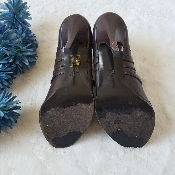 Authentic Gucci Studded Leather Heels - Picture 3 of 12